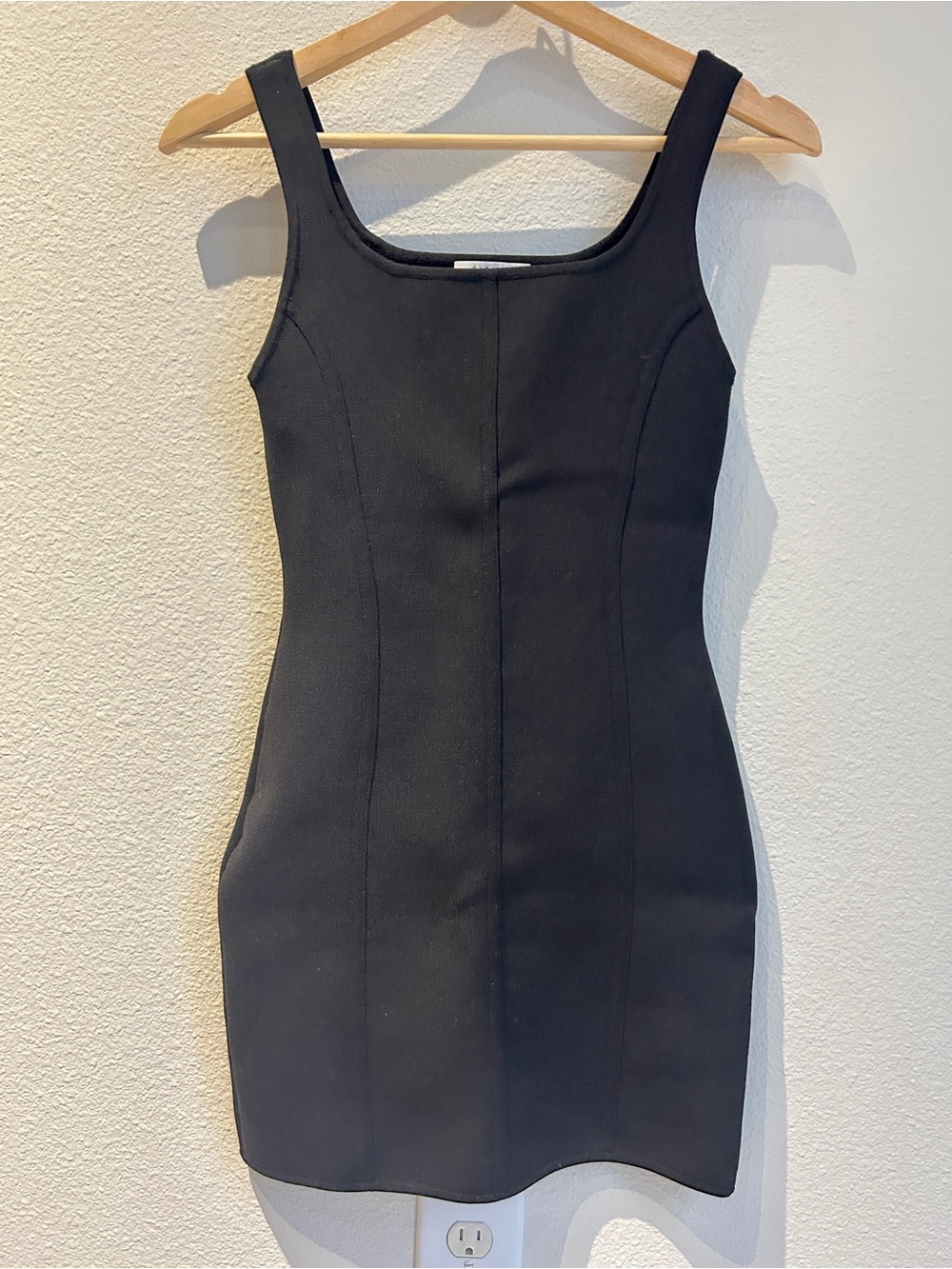Aritzia Body con mini Dress